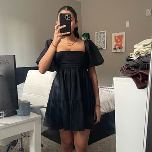 Black poplin mini dress